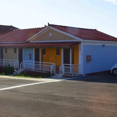 Jimmy's Sea View アパート Plános