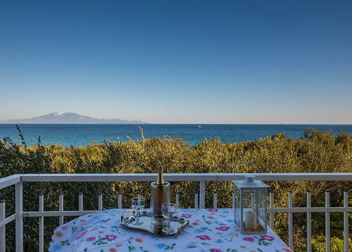 Jimmy's Sea View Tragaki