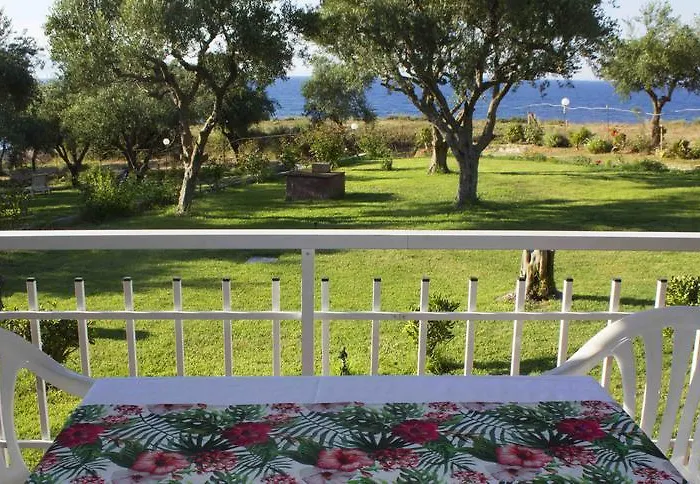 Jimmy's Sea View Tragaki